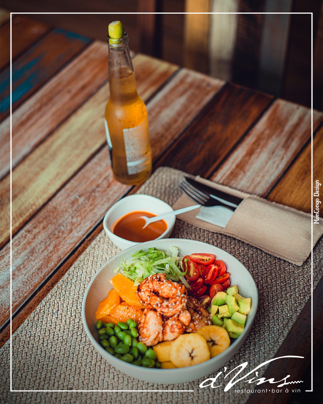 Pause déj’ en mode Poké Bowl chez d’Vins !